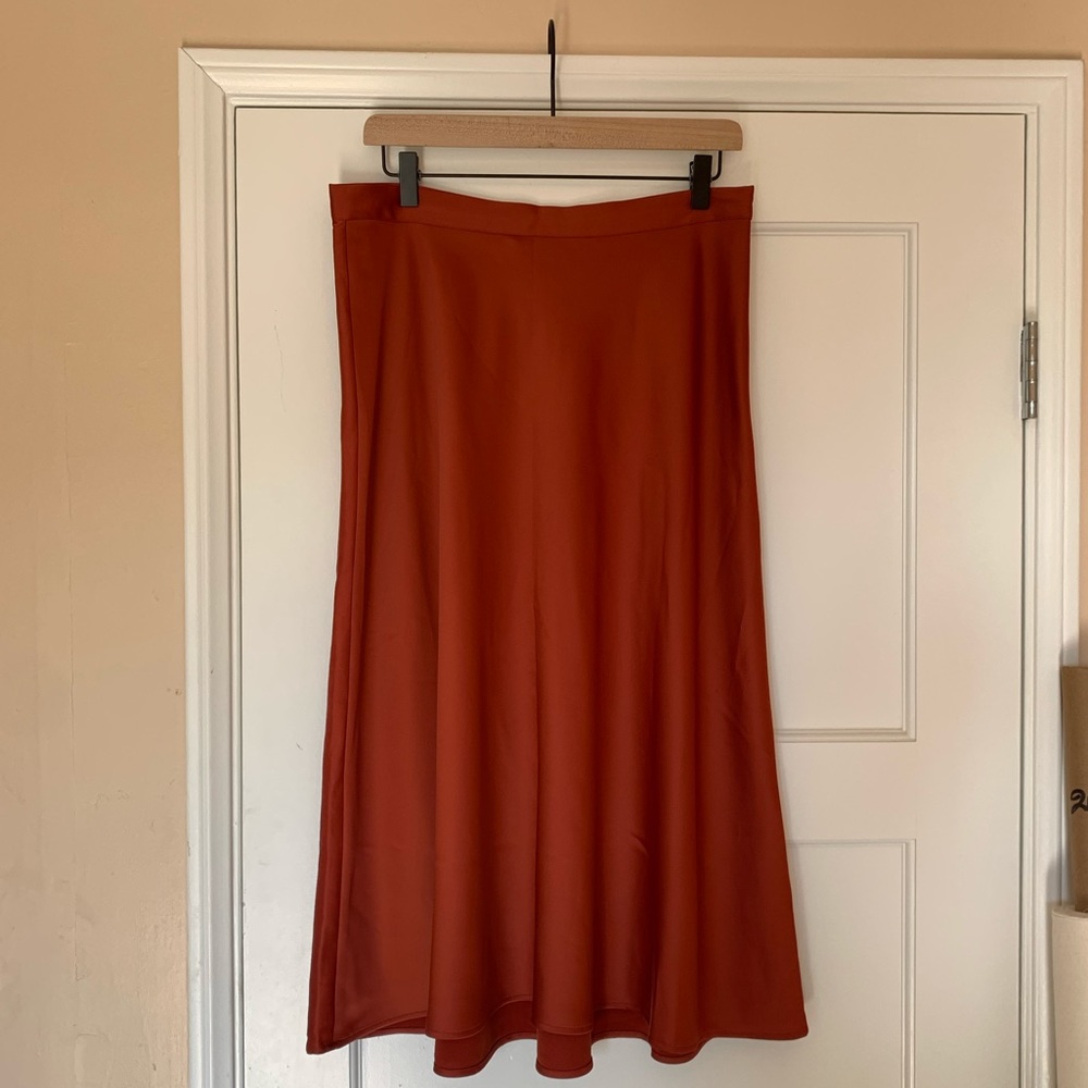H&M- High-Waisted Midi Skirt